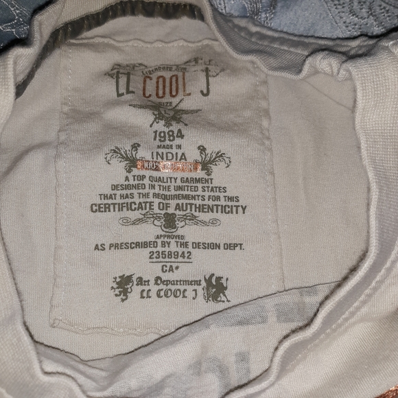 Vintage LL Cool J t shirt - Picture 3 of 3